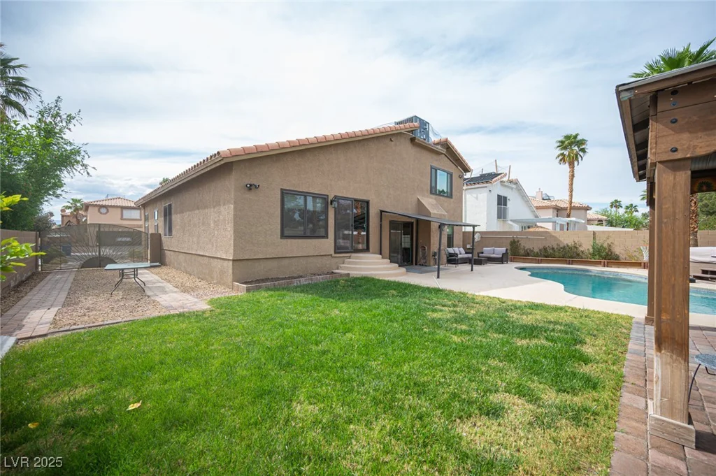 220 Hollyfern, Henderson, NV 89074