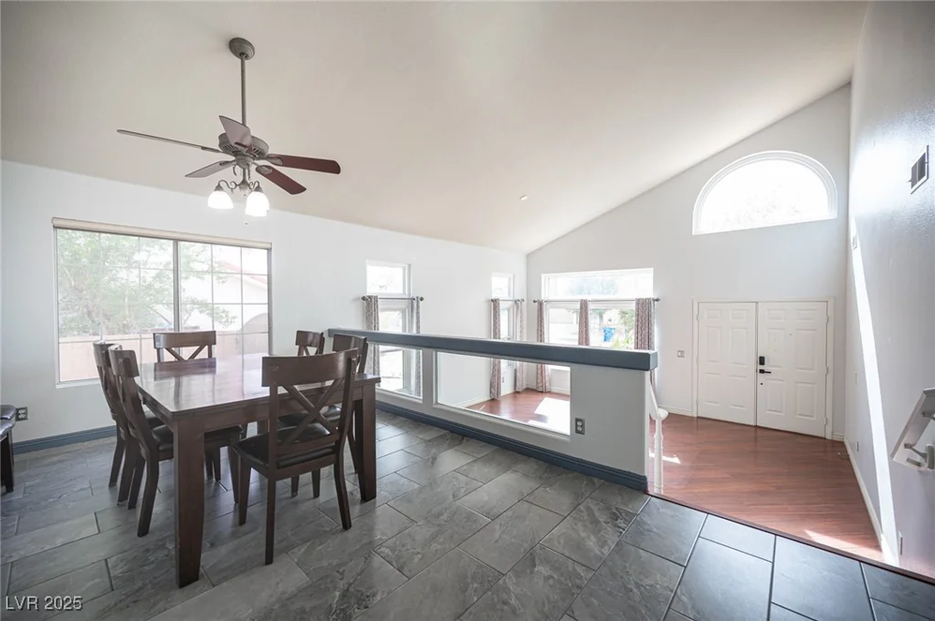 220 Hollyfern, Henderson, NV 89074