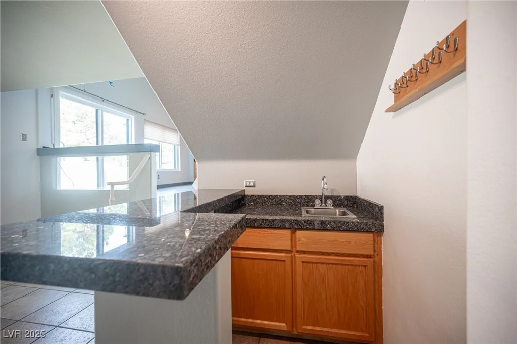 220 Hollyfern, Henderson, NV 89074