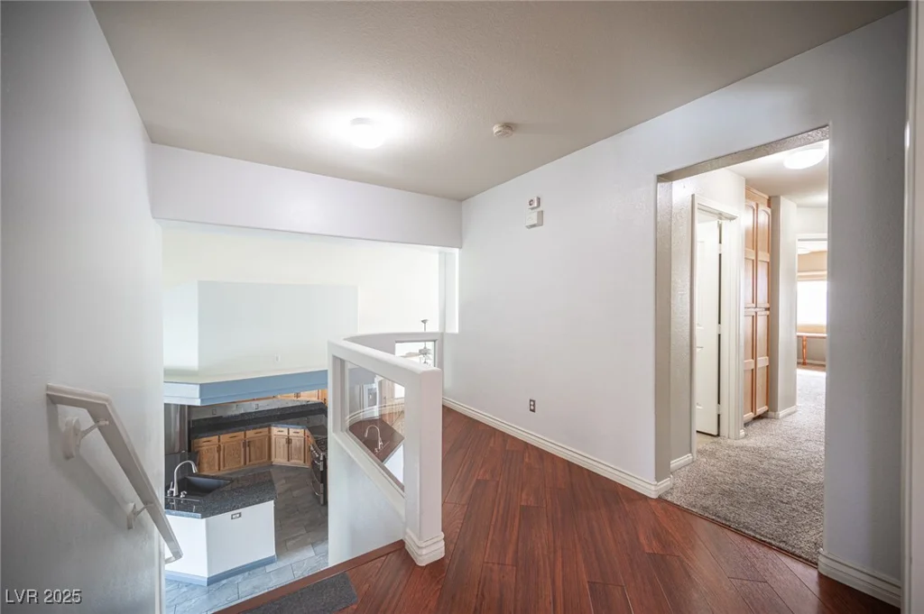 220 Hollyfern, Henderson, NV 89074