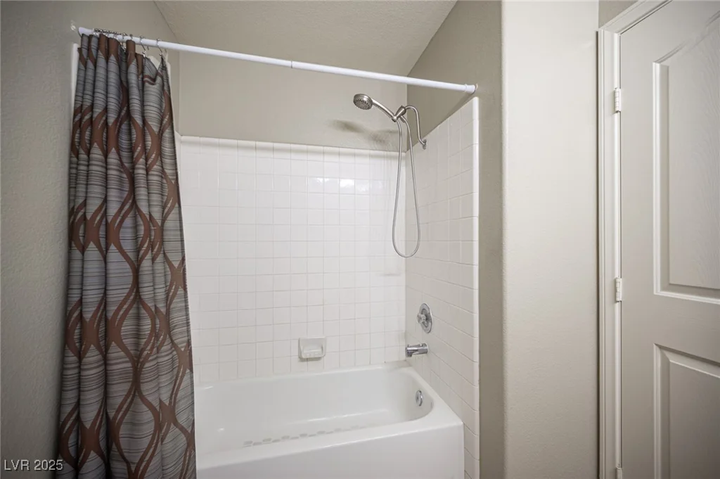 220 Hollyfern, Henderson, NV 89074