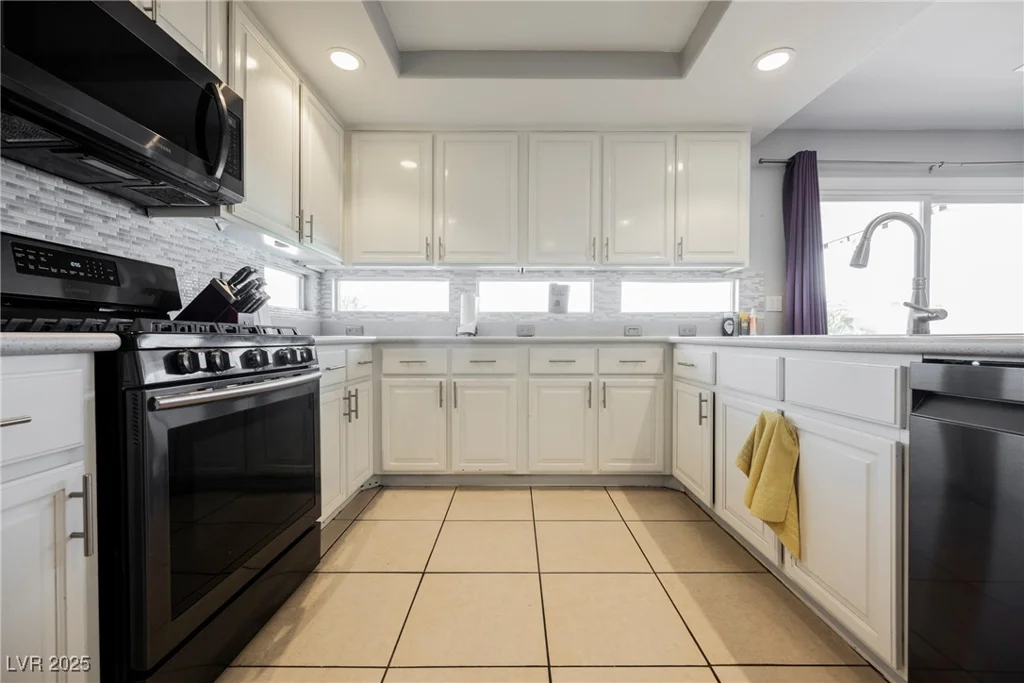 664 Mystic Cliffs, Las Vegas, NV 89183