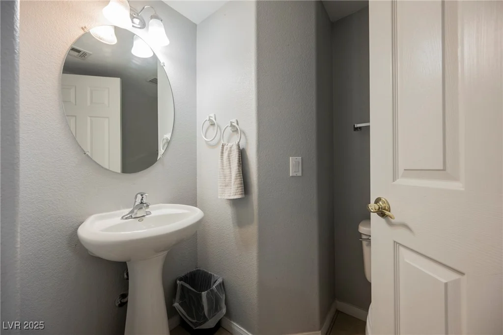 664 Mystic Cliffs, Las Vegas, NV 89183