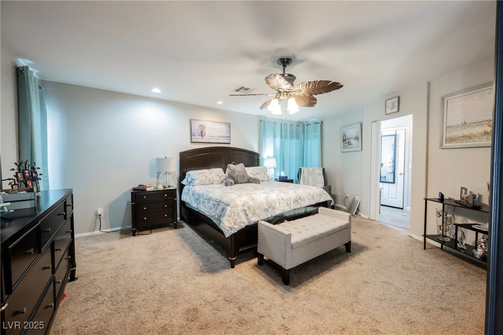 664 Mystic Cliffs, Las Vegas, NV 89183
