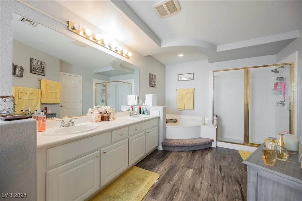 664 Mystic Cliffs, Las Vegas, NV 89183