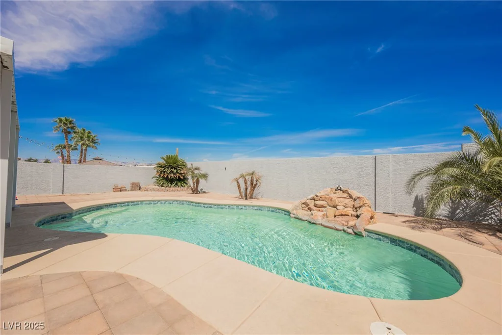 664 Mystic Cliffs, Las Vegas, NV 89183