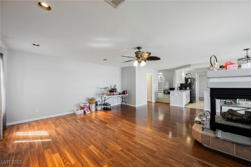 664 Mystic Cliffs, Las Vegas, NV 89183
