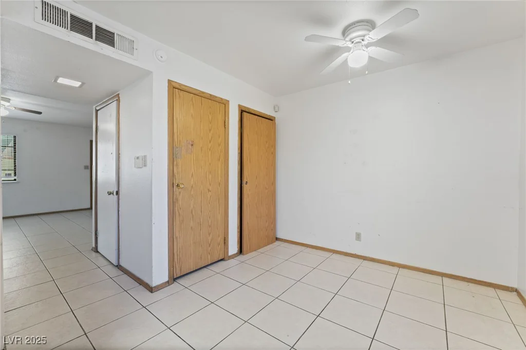 7084 Burcot, Las Vegas, NV 89156