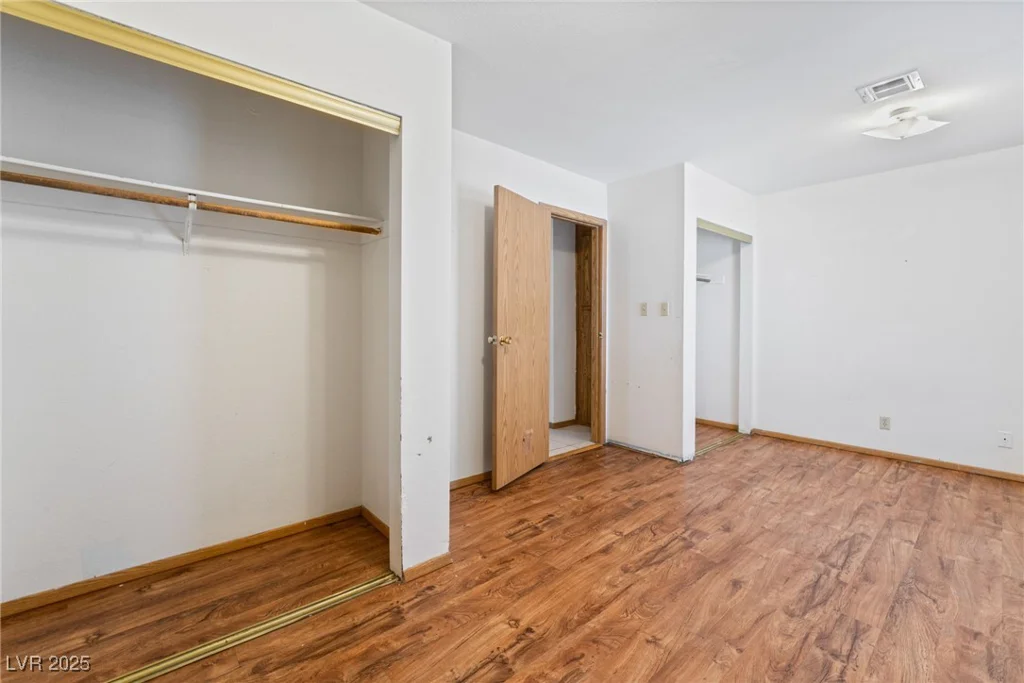 7084 Burcot, Las Vegas, NV 89156