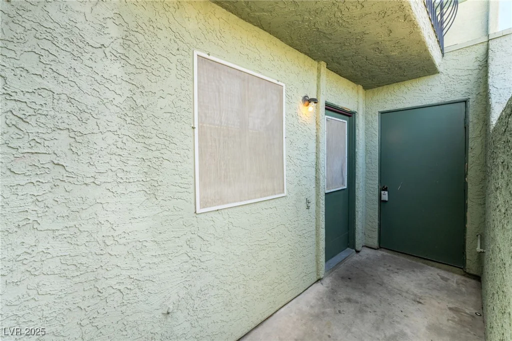 7084 Burcot, Las Vegas, NV 89156
