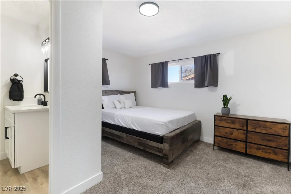 2724 Spear, North Las Vegas, NV 89030