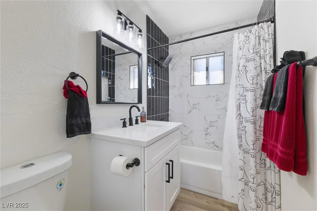 2724 Spear, North Las Vegas, NV 89030