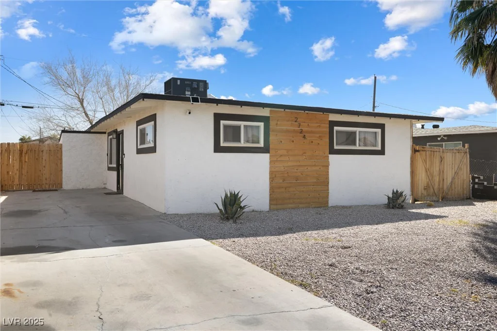 2724 Spear, North Las Vegas, NV 89030