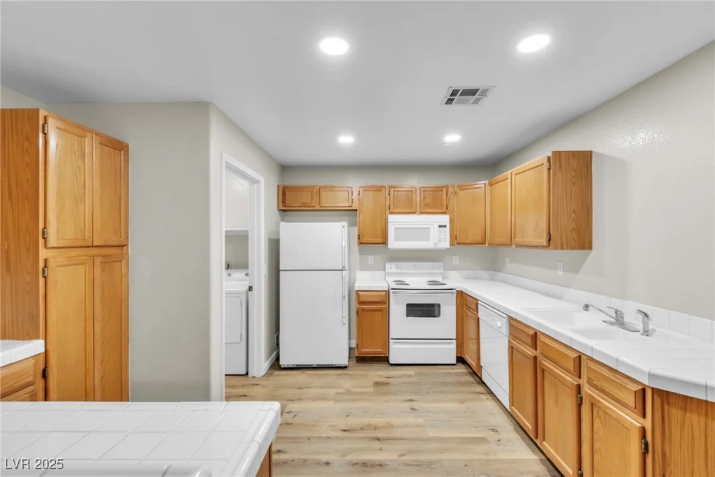 3676 Renovah, Las Vegas, NV 89129