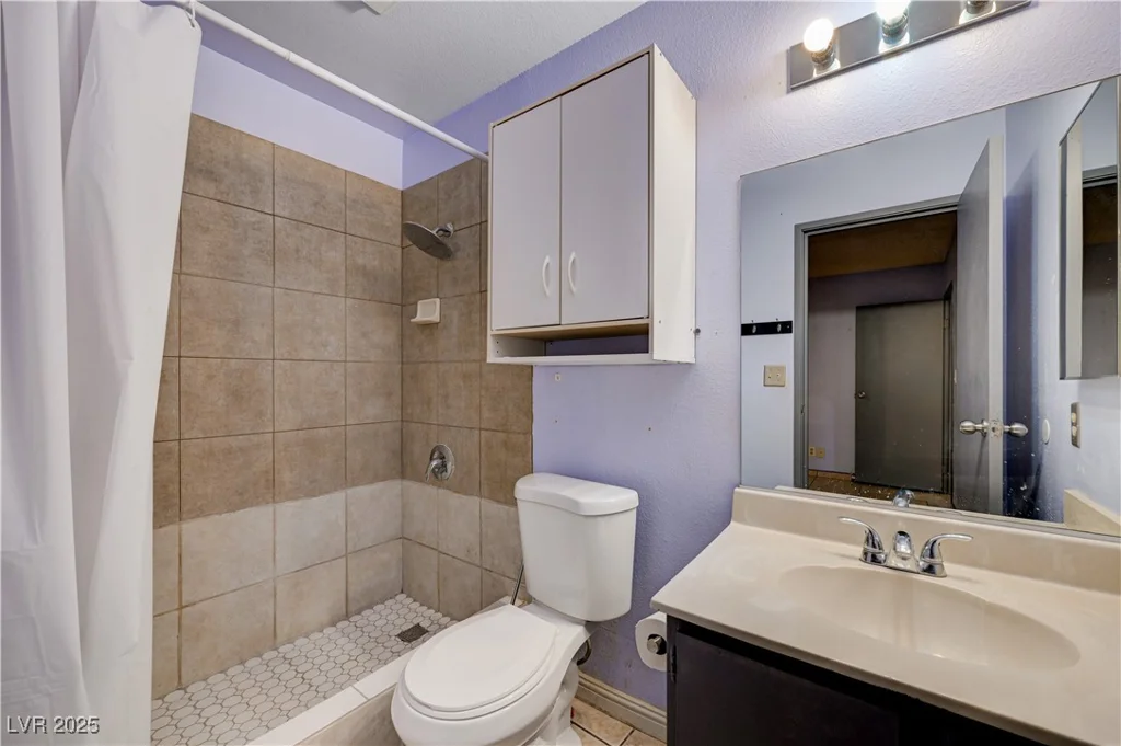 441 Lamb, Las Vegas, NV 89110