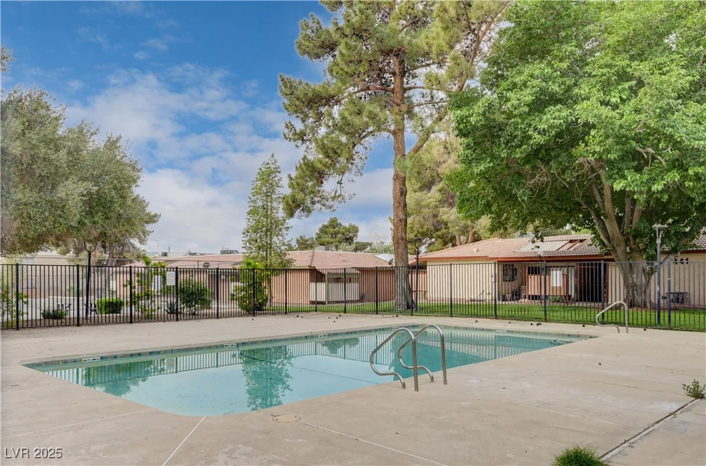 441 Lamb, Las Vegas, NV 89110