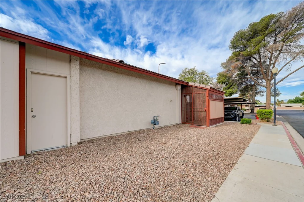 441 Lamb, Las Vegas, NV 89110