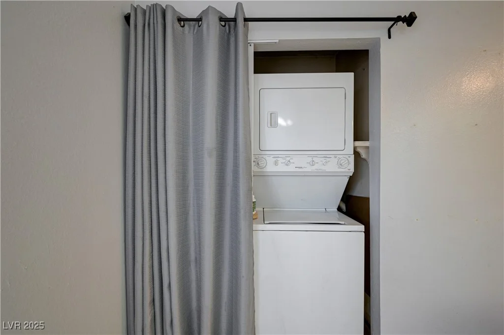 441 Lamb, Las Vegas, NV 89110
