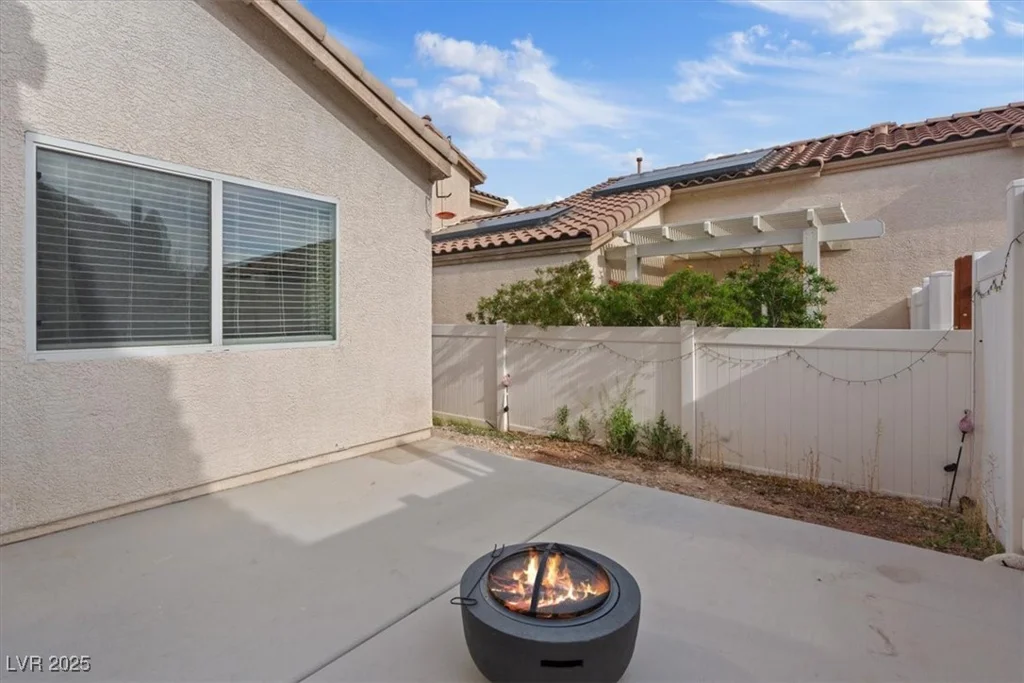 9284 Lopseed, Las Vegas, NV 89149