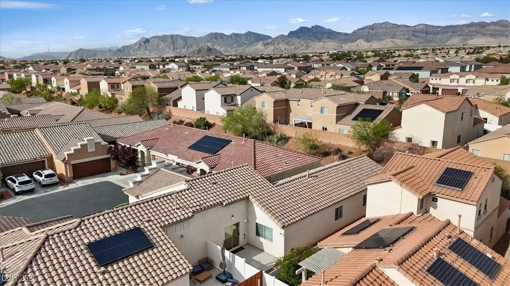9284 Lopseed, Las Vegas, NV 89149