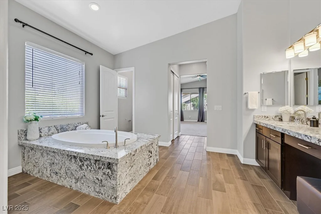 3870 Valles Caldera, Las Vegas, NV 89118