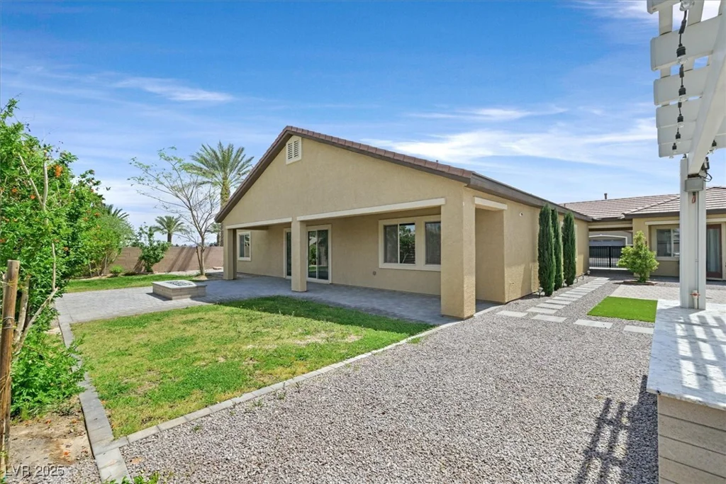 3870 Valles Caldera, Las Vegas, NV 89118