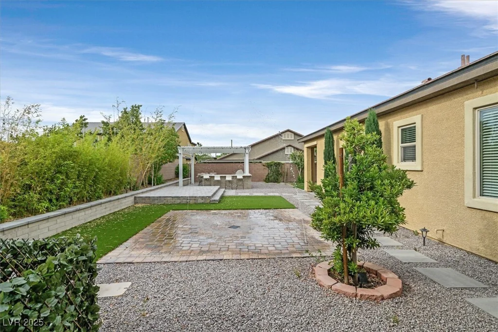 3870 Valles Caldera, Las Vegas, NV 89118
