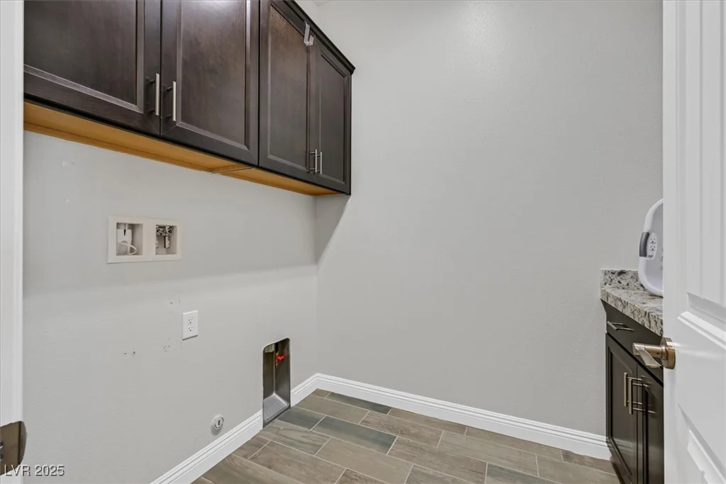 3870 Valles Caldera, Las Vegas, NV 89118