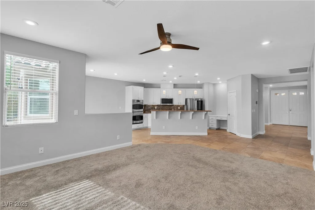 5889 Taylor Valley, Las Vegas, NV 89131
