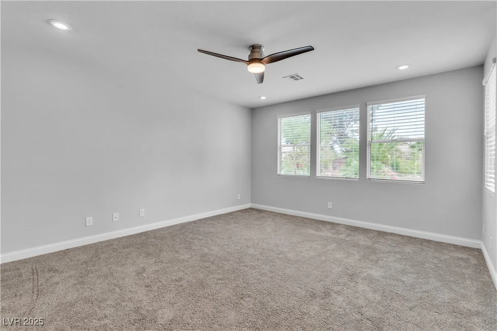 5889 Taylor Valley, Las Vegas, NV 89131