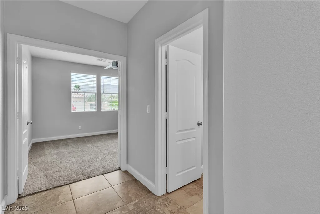 5889 Taylor Valley, Las Vegas, NV 89131