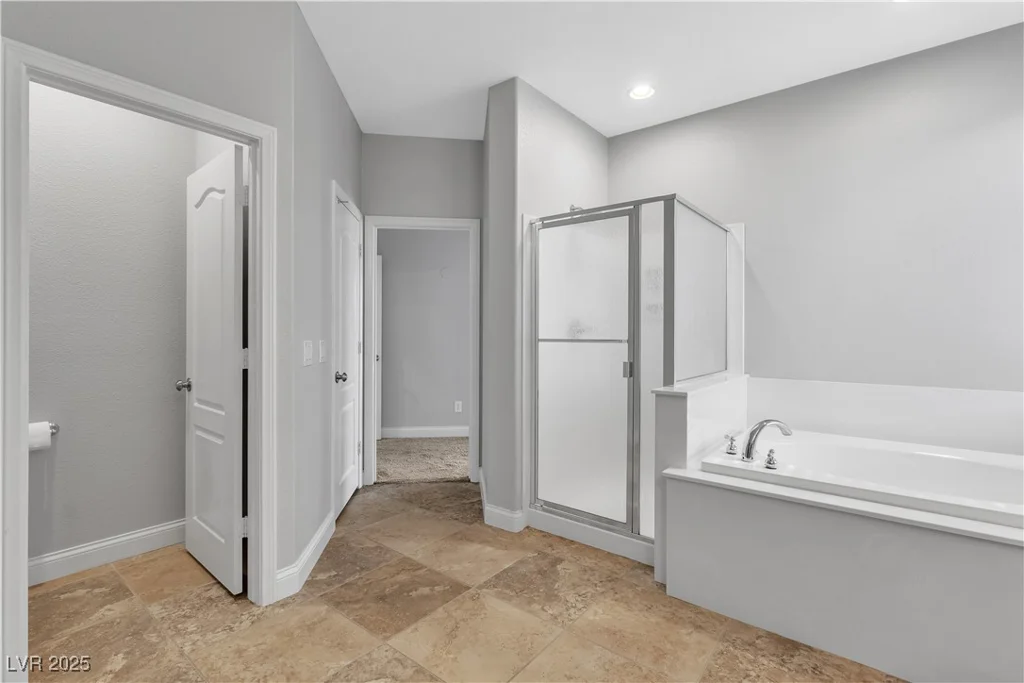 5889 Taylor Valley, Las Vegas, NV 89131