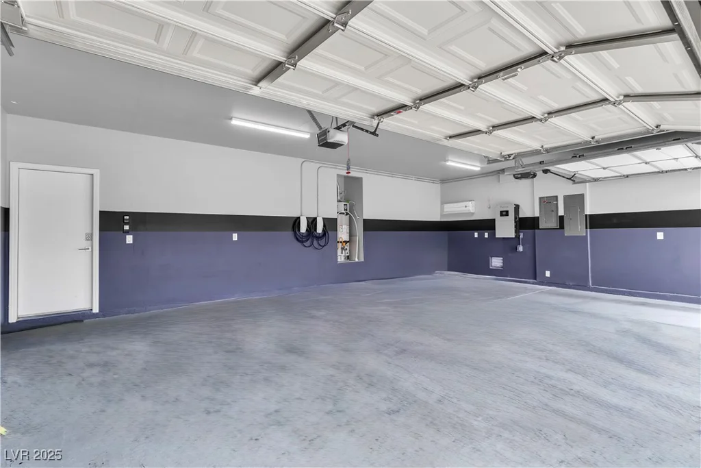 5889 Taylor Valley, Las Vegas, NV 89131