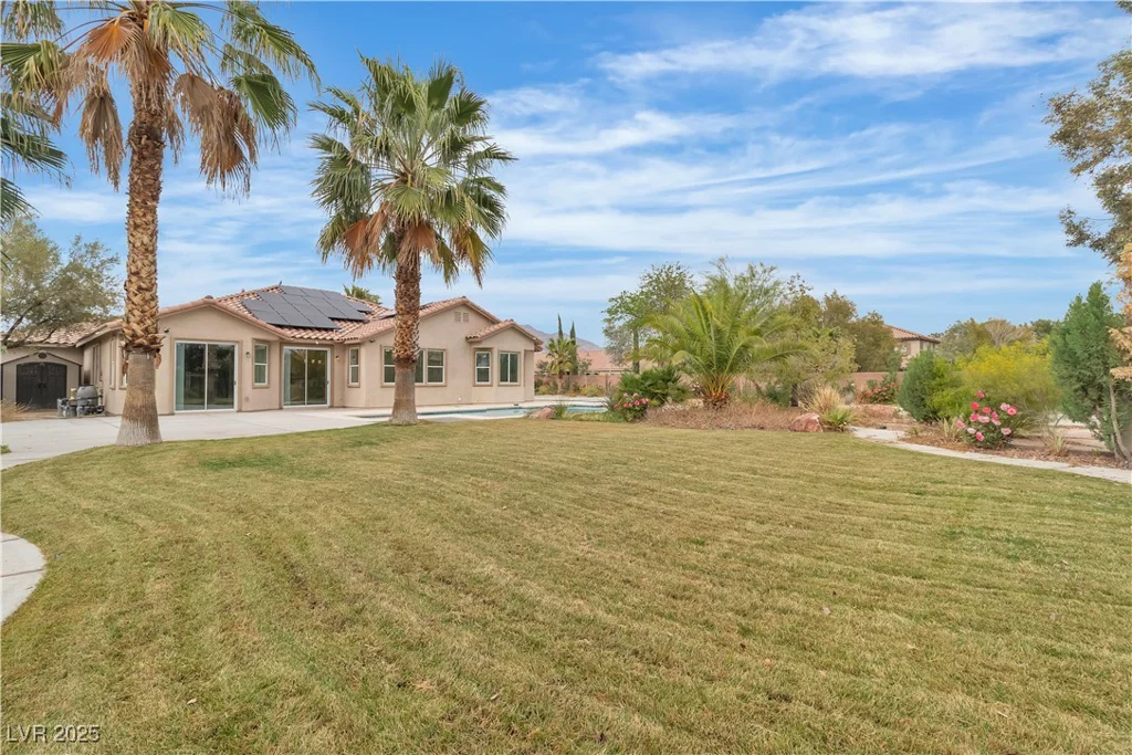 5889 Taylor Valley, Las Vegas, NV 89131