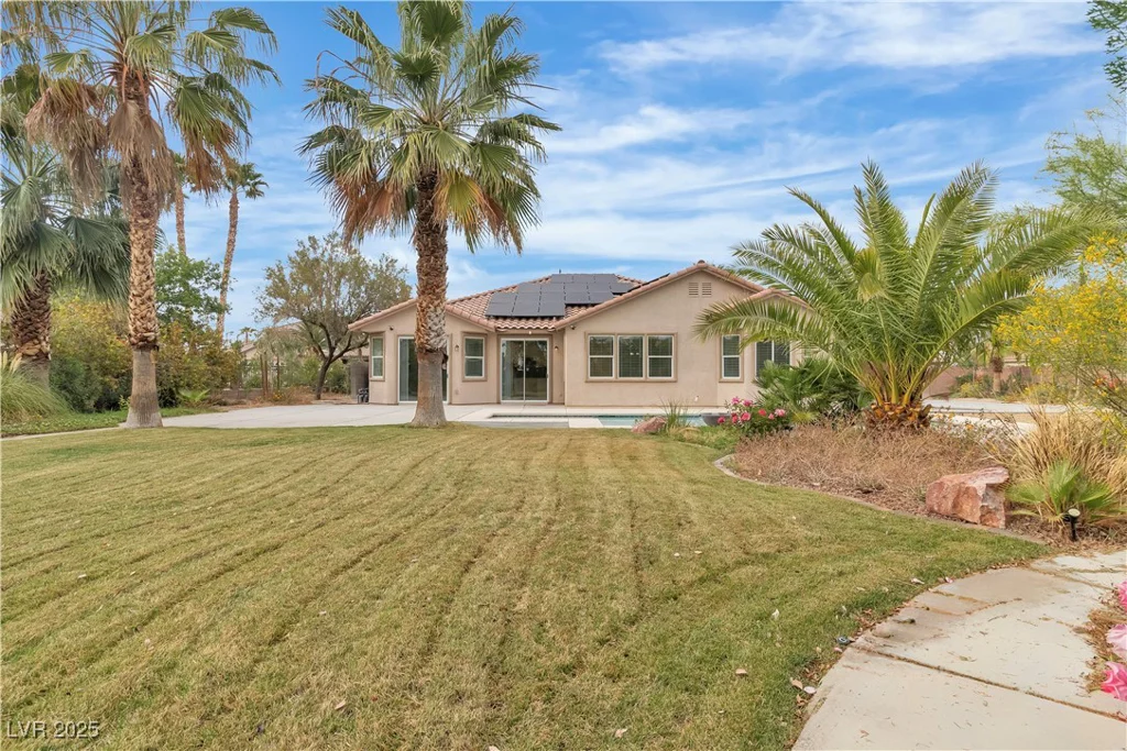 5889 Taylor Valley, Las Vegas, NV 89131
