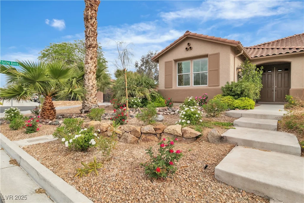 5889 Taylor Valley, Las Vegas, NV 89131