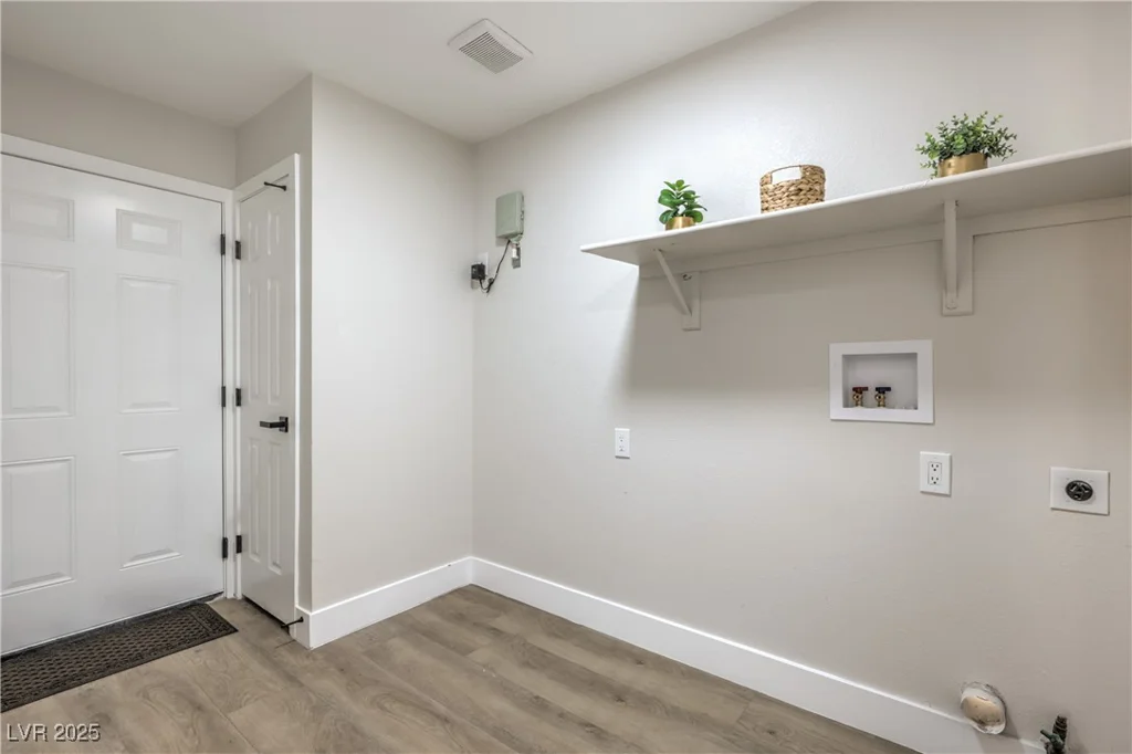 2629 Blue Reef, North Las Vegas, NV 89032