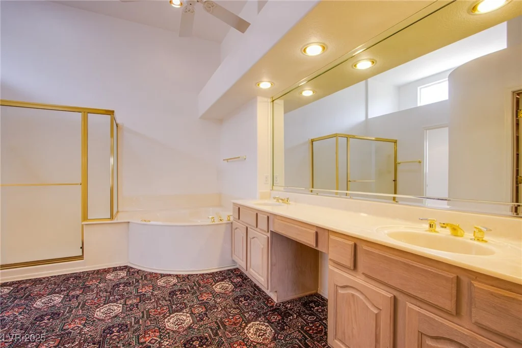 2740 Billy Casper, Las Vegas, NV 89134