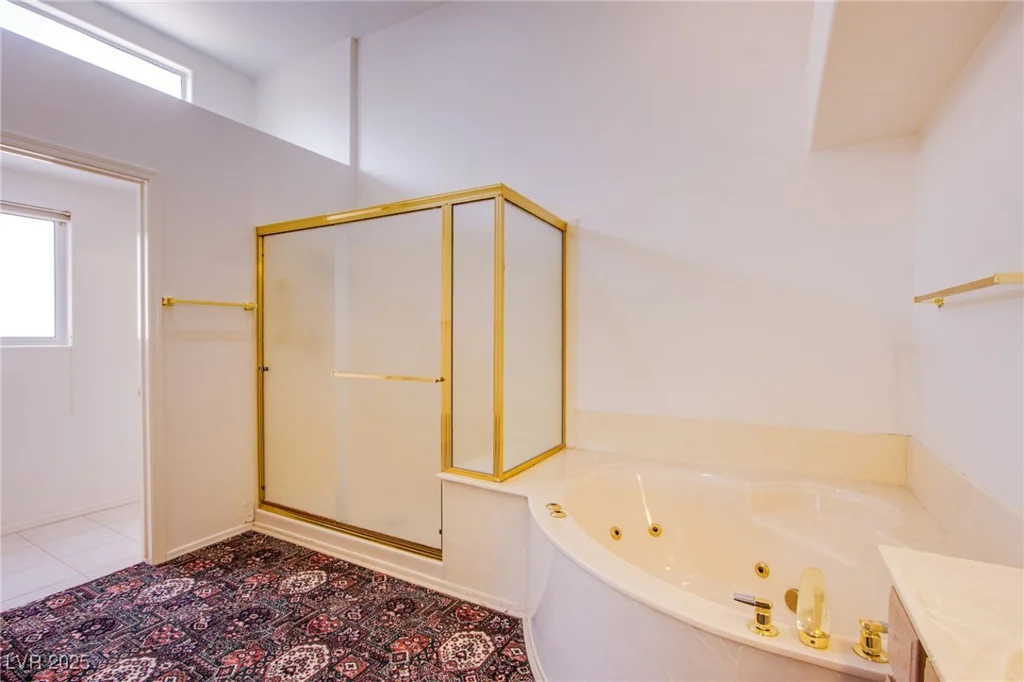 2740 Billy Casper, Las Vegas, NV 89134