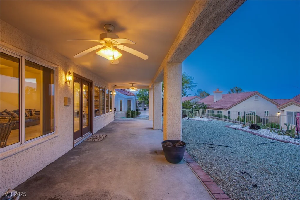 2740 Billy Casper, Las Vegas, NV 89134