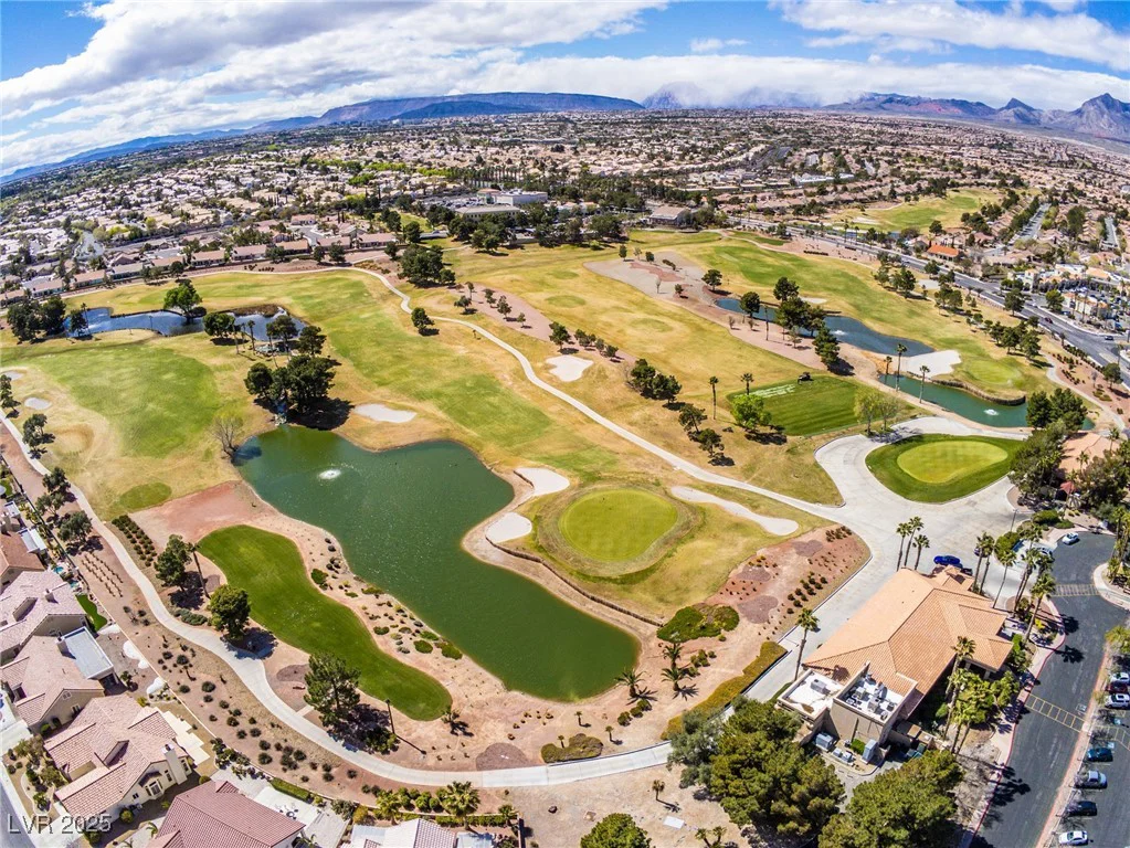 2740 Billy Casper, Las Vegas, NV 89134