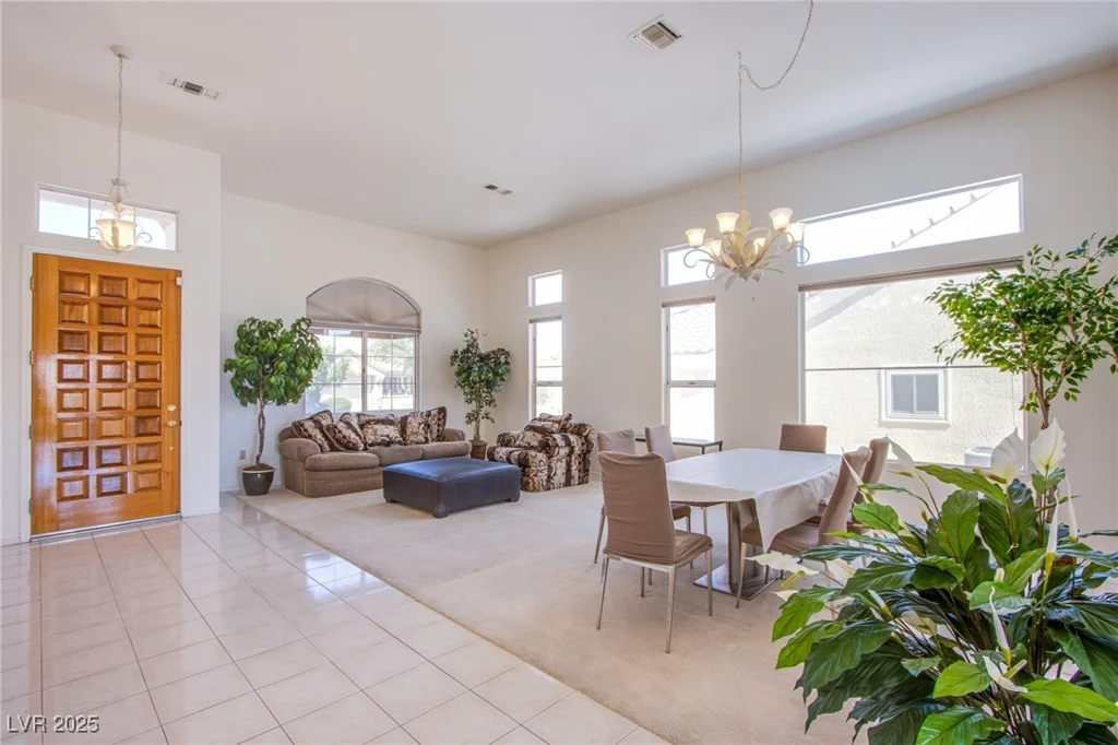2740 Billy Casper, Las Vegas, NV 89134