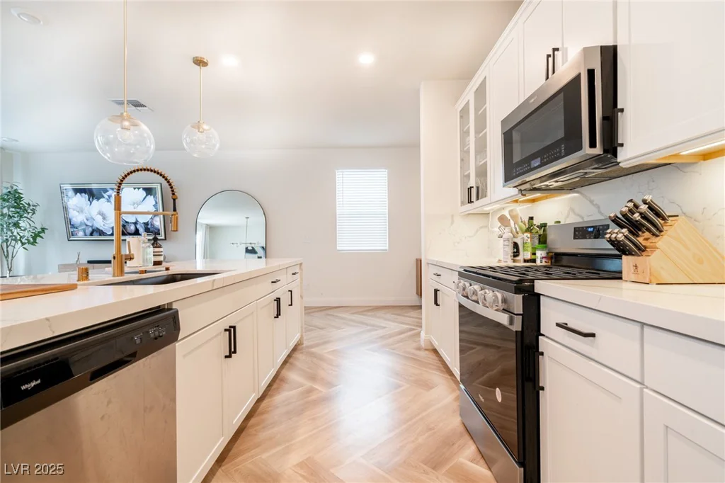 4707 Pink Jasper, Las Vegas, NV 89141