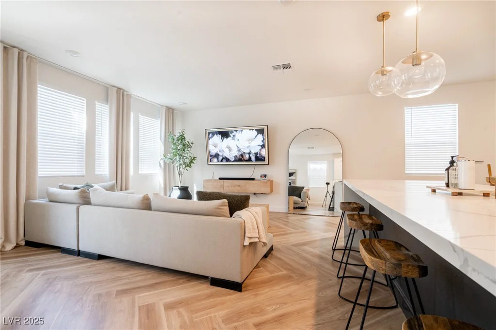4707 Pink Jasper, Las Vegas, NV 89141