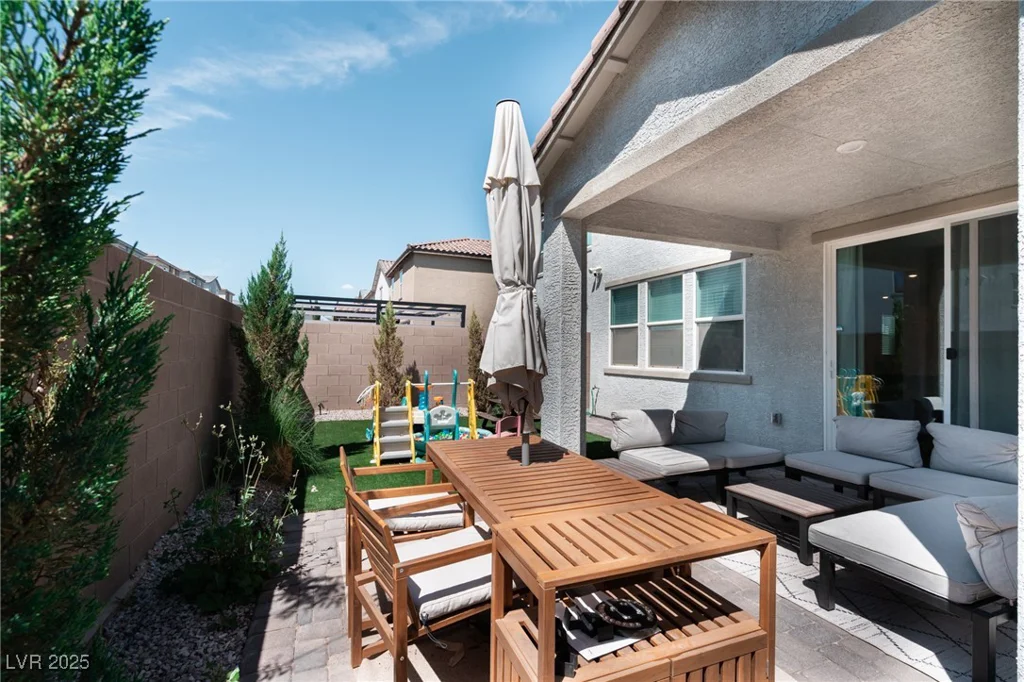 4707 Pink Jasper, Las Vegas, NV 89141