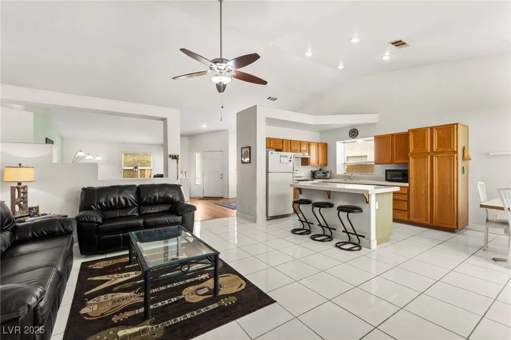5224 Dana Springs, Las Vegas, NV 89130