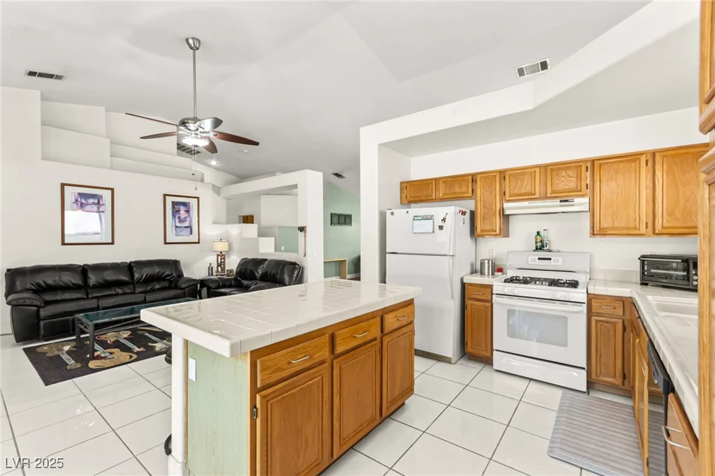 5224 Dana Springs, Las Vegas, NV 89130