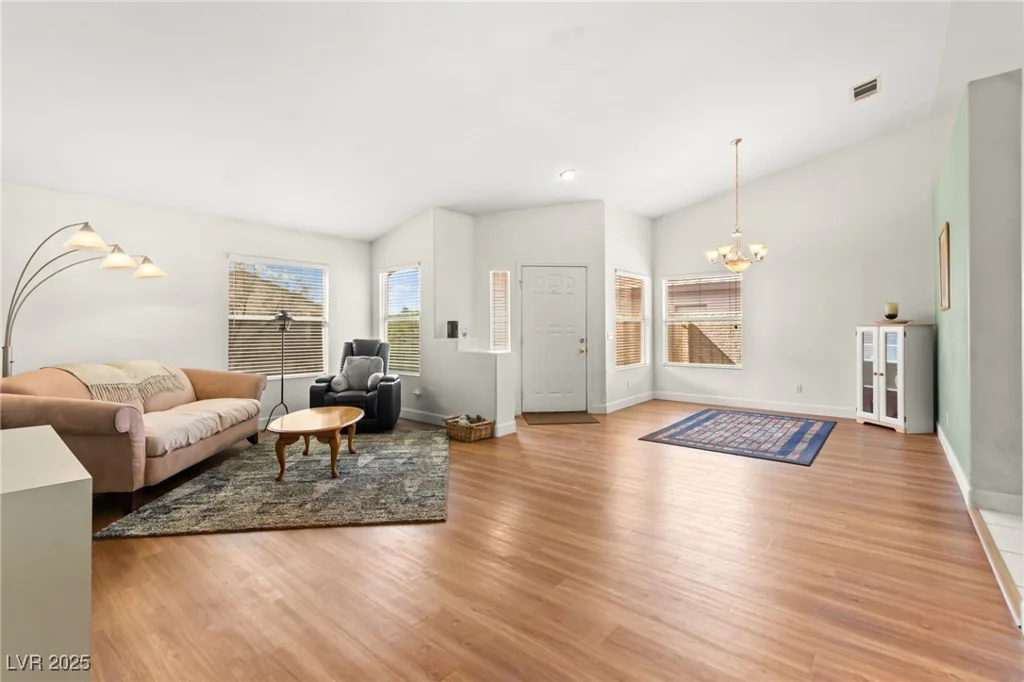 5224 Dana Springs, Las Vegas, NV 89130