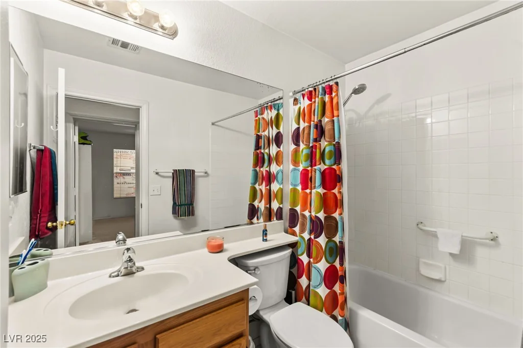 5224 Dana Springs, Las Vegas, NV 89130