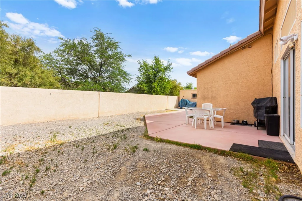 5224 Dana Springs, Las Vegas, NV 89130